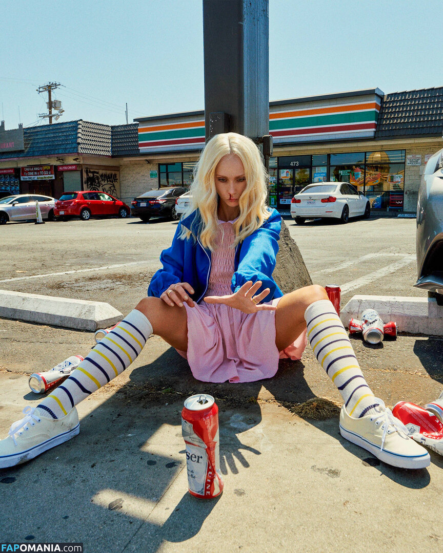 Juno Temple / junotemple Naakt OnlyFans  Gelekte foto #12