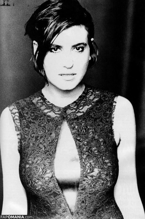 Justine Frischmann Naakt OnlyFans  Gelekte foto #1