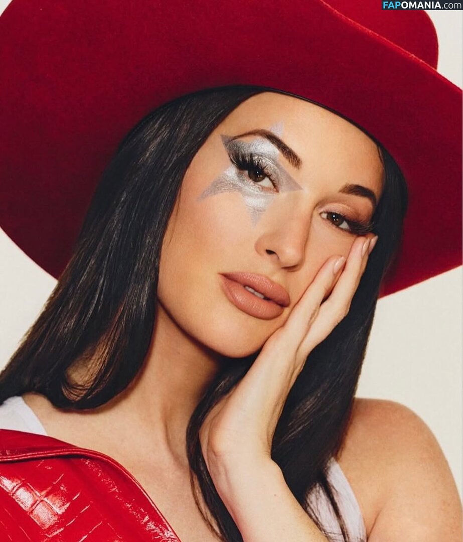Kacey Musgraves / heavenlyyhazel / spaceykacey Naakt OnlyFans  Gelekte foto #13