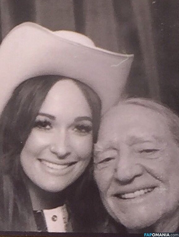 Kacey Musgraves / heavenlyyhazel / spaceykacey Naakt OnlyFans  Gelekte foto #23