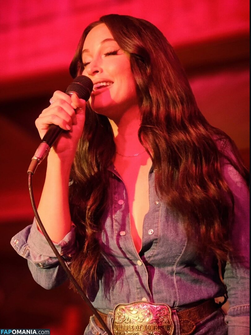 Kacey Musgraves / heavenlyyhazel / spaceykacey Naakt OnlyFans  Gelekte foto #30