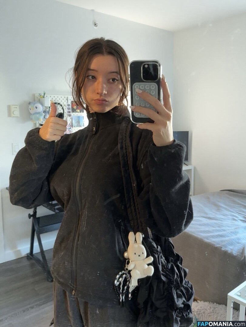 kaerisake Naakt OnlyFans  Gelekte foto #13