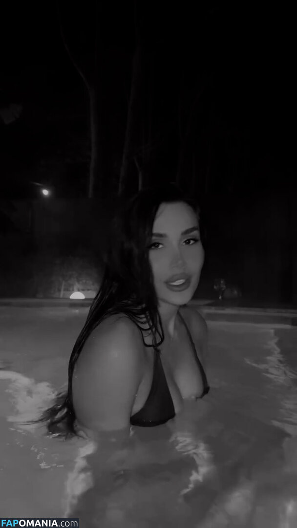 Kardelen Toprak / kardelentoprak Naakt OnlyFans  Gelekte foto #9