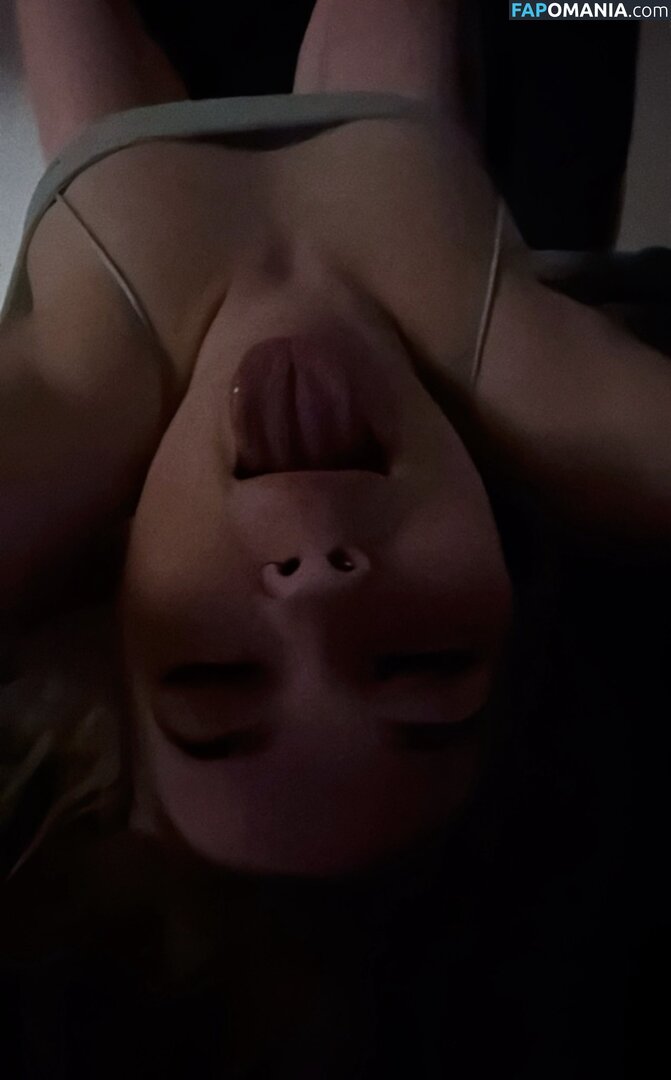 Karen Nicole / kxrennicole Naakt OnlyFans  Gelekte foto #7