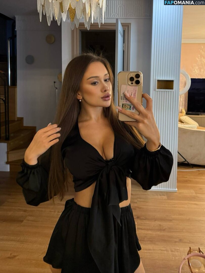 Karina Chijikova / karina_chijikova / karinachijikova Naakt OnlyFans  Gelekte foto #126