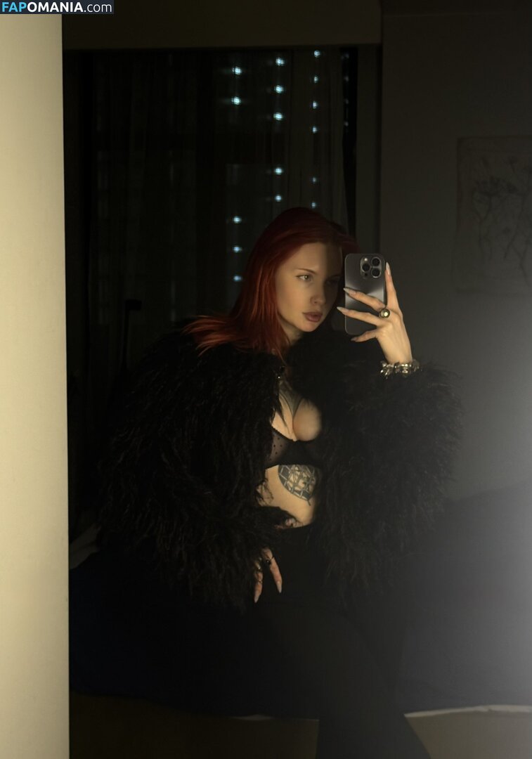 Karina Kherman / NebelaiaK / kher.man Naakt OnlyFans  Gelekte foto #4