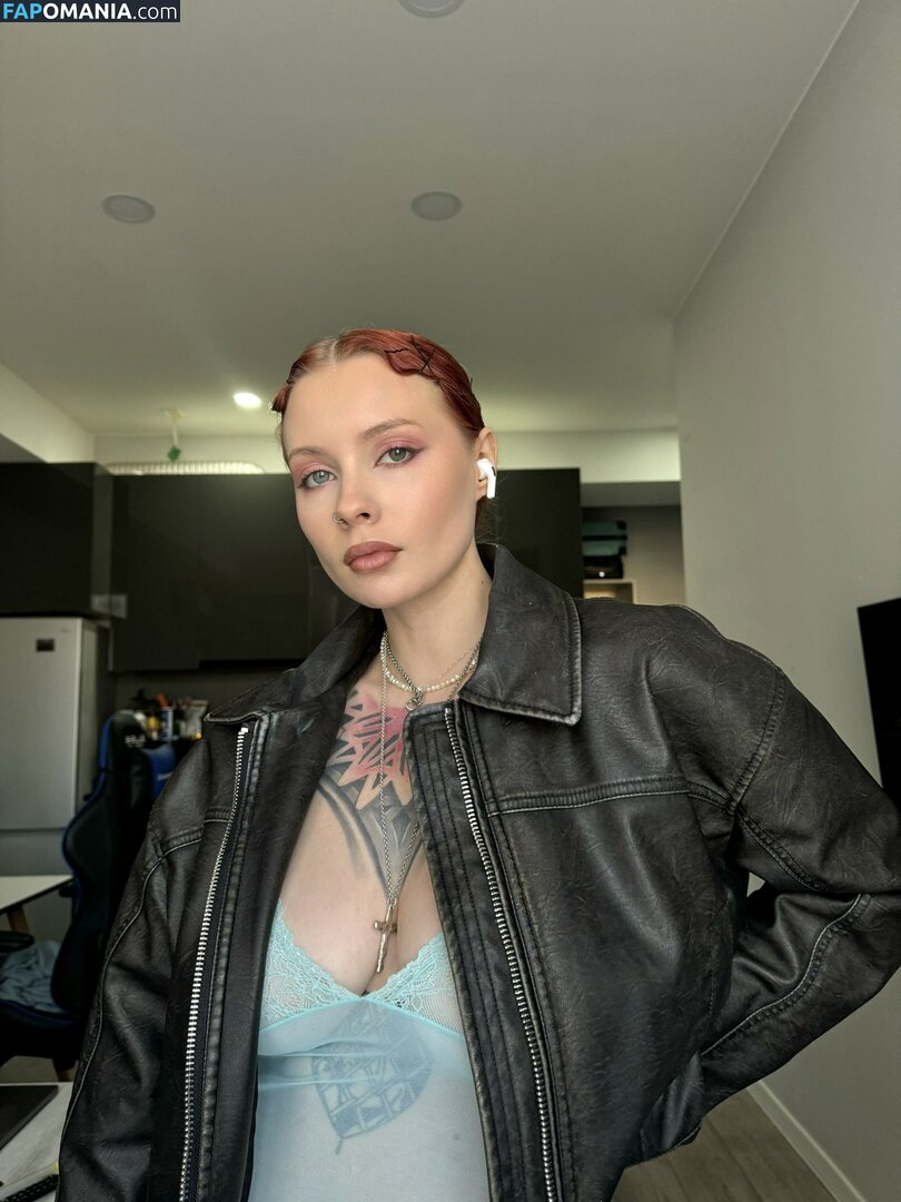 Karina Kherman / NebelaiaK / kher.man Naakt OnlyFans  Gelekte foto #8