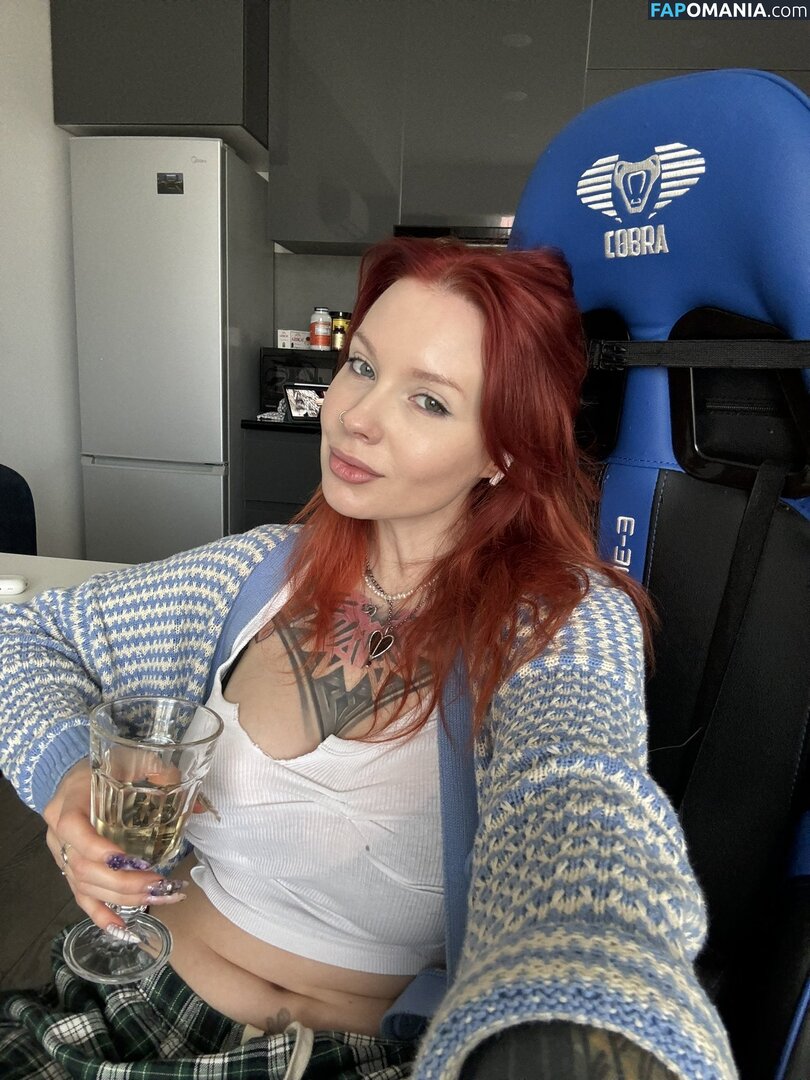 Karina Kherman / NebelaiaK / kher.man Naakt OnlyFans  Gelekte foto #10