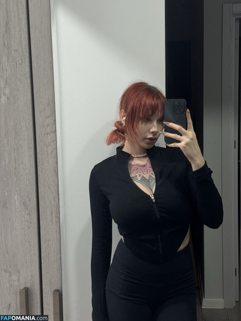 Karina Kherman / NebelaiaK / kher.man Naakt OnlyFans  Gelekte foto #17