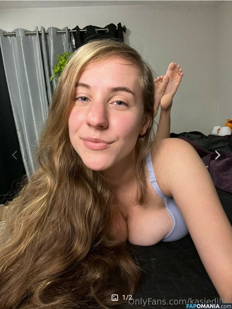  / Casey / Kasiedilla / Kasthedilla / dillahasmorefun / https: / kasiedilla.ttv Naakt OnlyFans  Gelekte foto #373