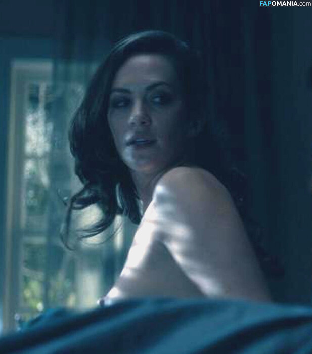 Kate Siegel Naakt OnlyFans  Gelekte foto #4