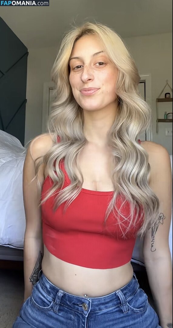 Katelynrae / Katelynrae6 / https: / kaatelynrae Naakt OnlyFans  Gelekte foto #2