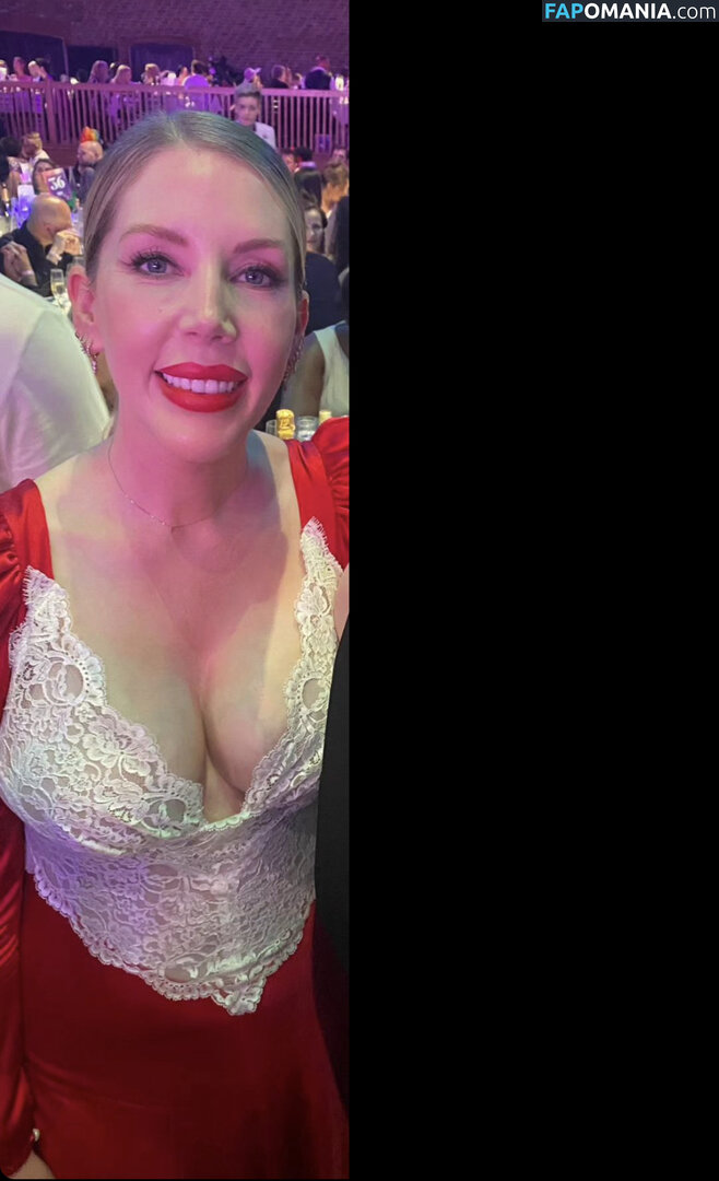 Katherine Ryan / kateryan / kathbum Naakt OnlyFans  Gelekte foto #1