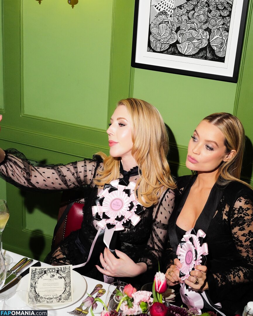 Katherine Ryan / kateryan / kathbum Naakt OnlyFans  Gelekte foto #7