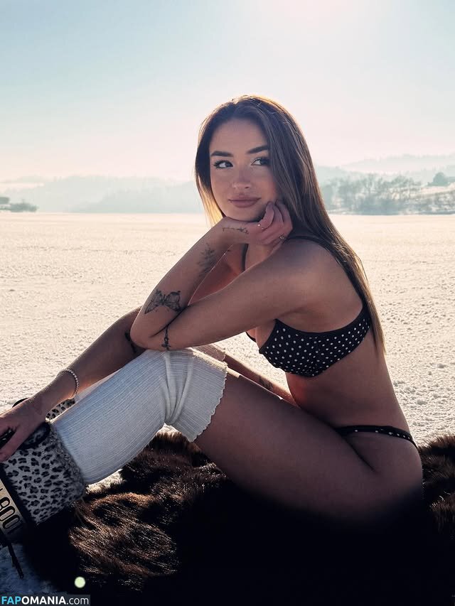 Katia Dupenkova / kkatrunia Naakt OnlyFans  Gelekte foto #3