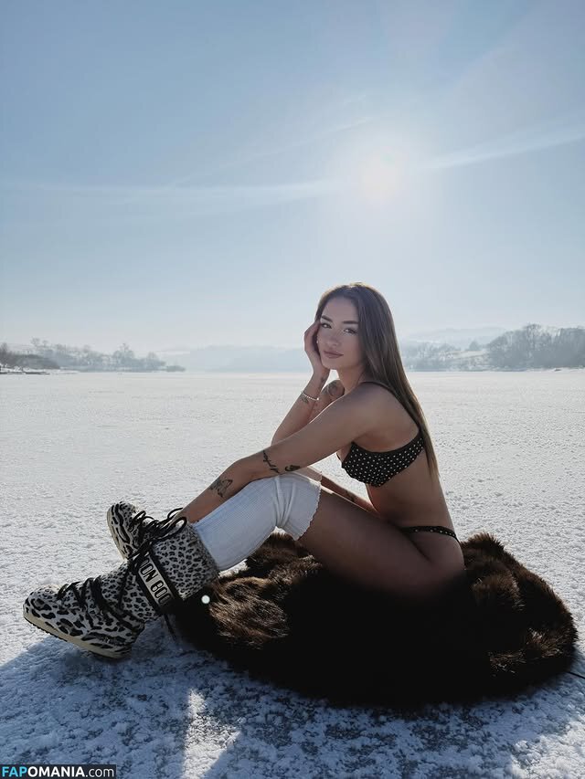 Katia Dupenkova / kkatrunia Naakt OnlyFans  Gelekte foto #5