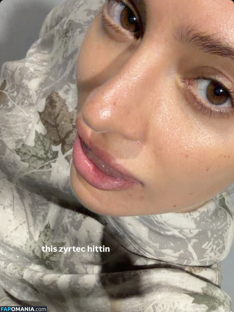 Katie Dillenbeck / katievsaliens Naakt OnlyFans  Gelekte foto #8