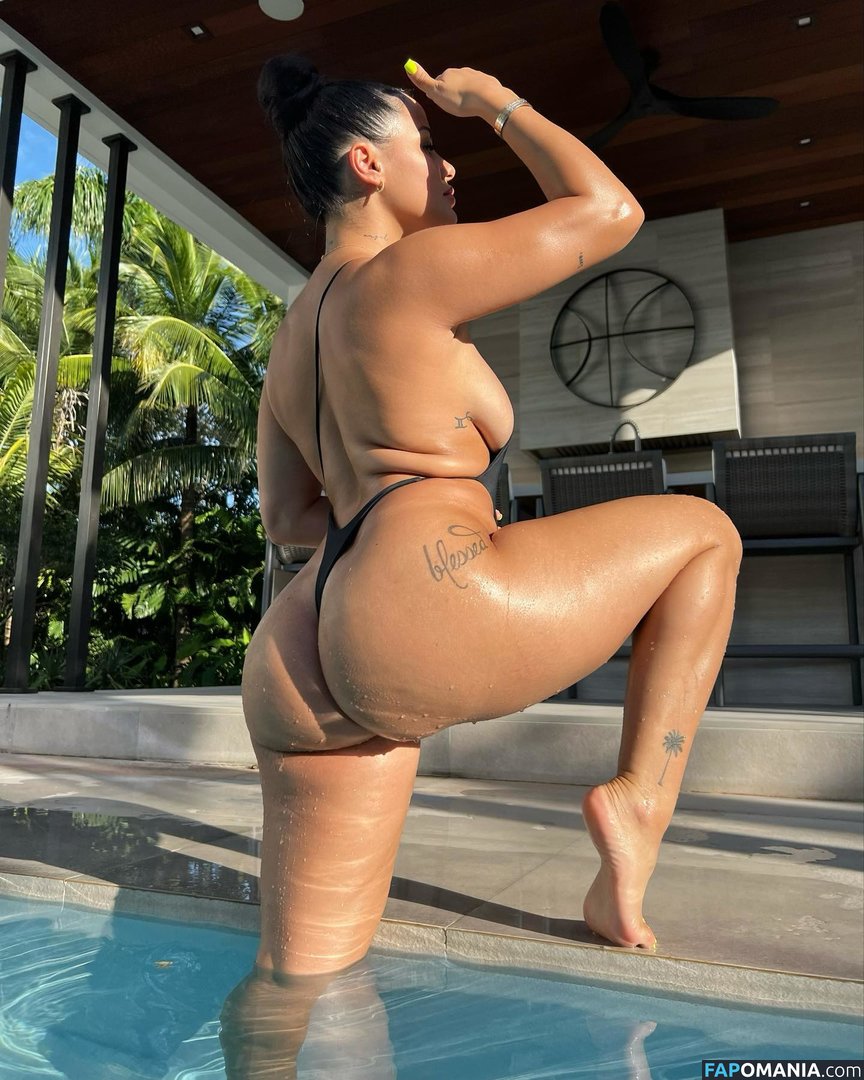 Katya Elise Henry / katyaelisehenry / katyaelisehenrysworld Naakt OnlyFans  Gelekte foto #42
