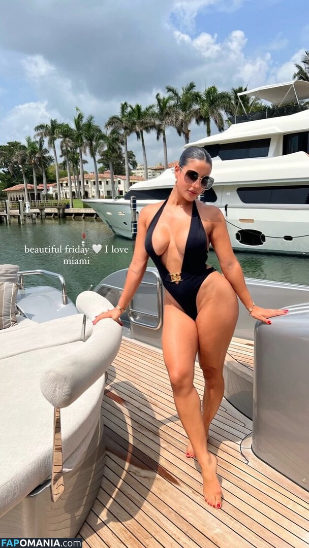 Katya Elise Henry / katyaelisehenry / katyaelisehenrysworld Naakt OnlyFans  Gelekte foto #1077
