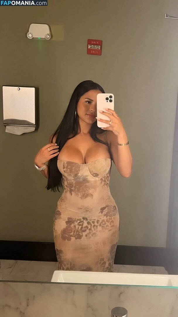 Katya Elise Henry / katyaelisehenry / katyaelisehenrysworld Naakt OnlyFans  Gelekte foto #1079