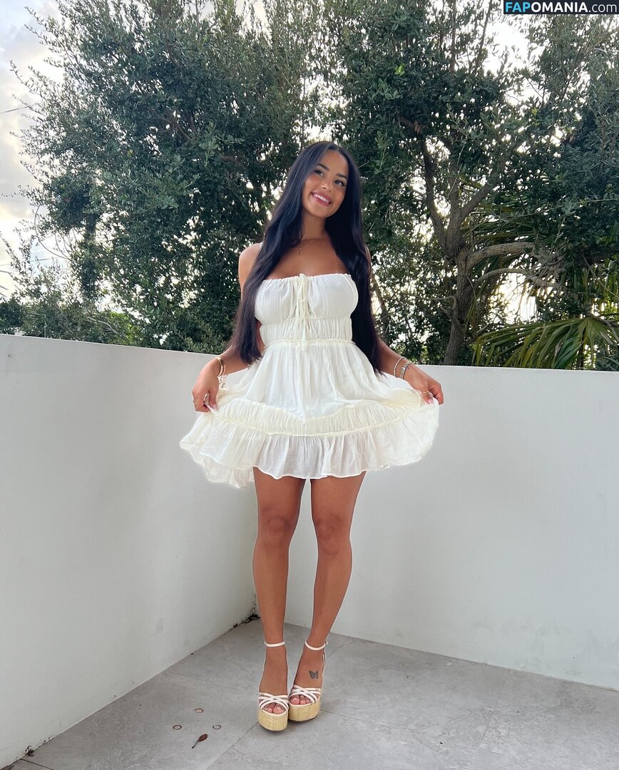 Katya Elise Henry / katyaelisehenry / katyaelisehenrysworld Naakt OnlyFans  Gelekte foto #1124