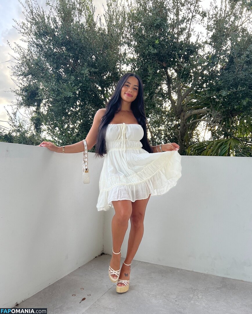 Katya Elise Henry / katyaelisehenry / katyaelisehenrysworld Naakt OnlyFans  Gelekte foto #1133