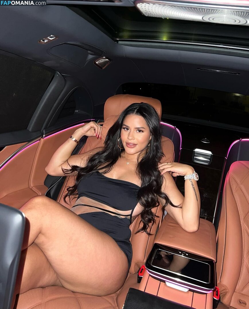 Katya Elise Henry / katyaelisehenry / katyaelisehenrysworld Naakt OnlyFans  Gelekte foto #1177
