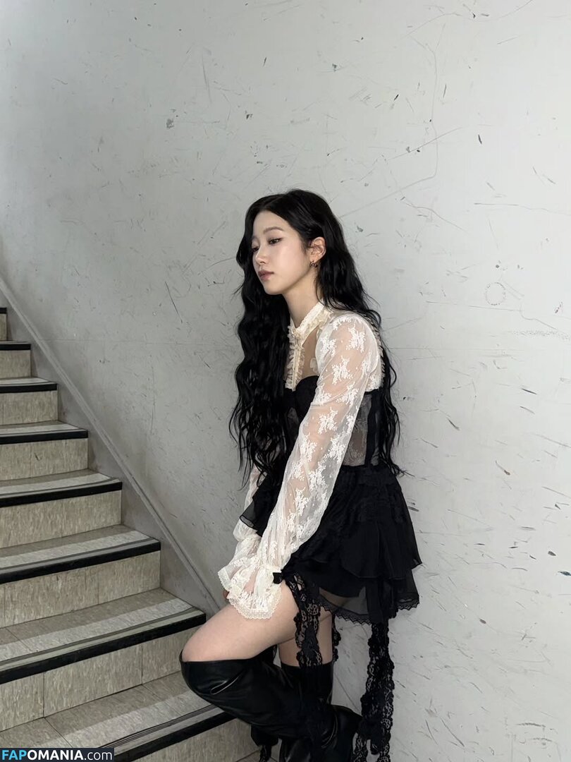 Kazuha Nakamura 中村 一葉 / LESSERAFIM / zuhazana Naakt OnlyFans  Gelekte foto #31