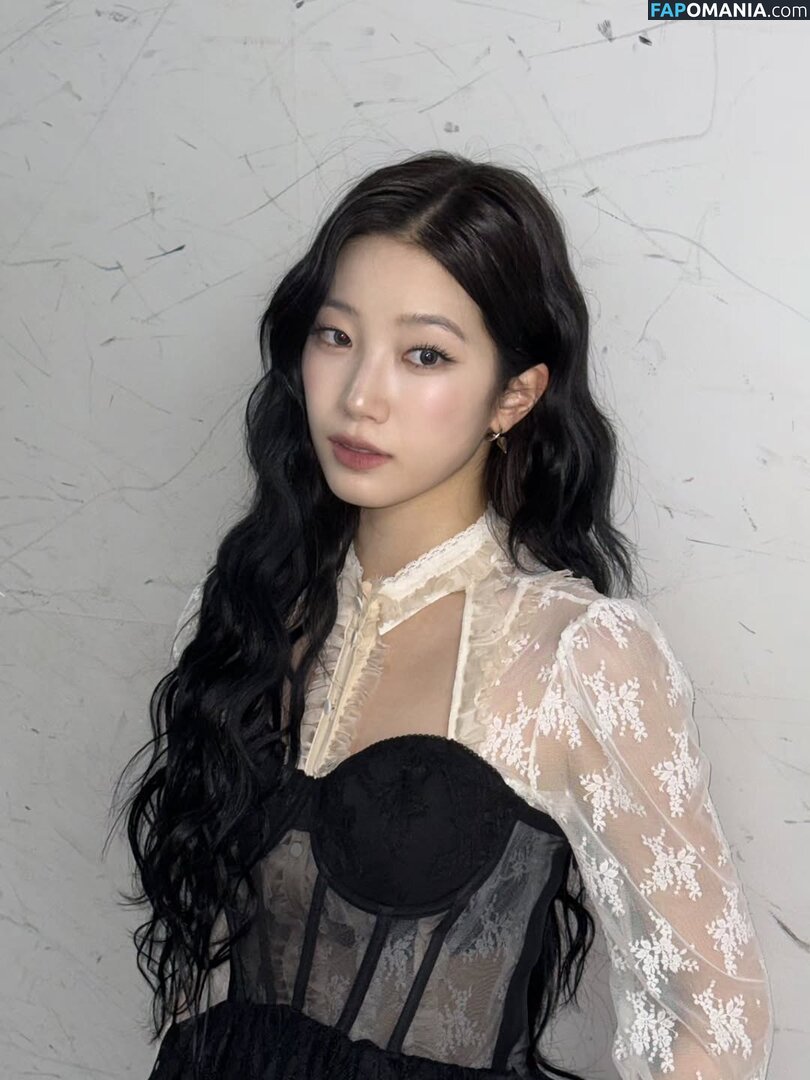Kazuha Nakamura 中村 一葉 / LESSERAFIM / zuhazana Naakt OnlyFans  Gelekte foto #32