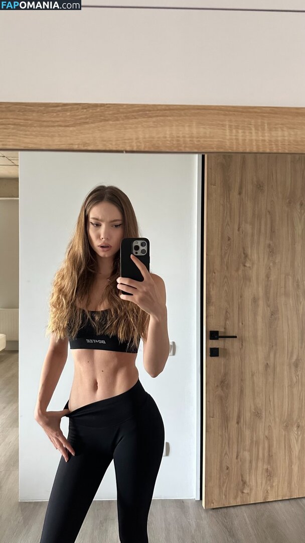 j.aida / kennaabennett / neve.lewiss / paige.donoway Naakt OnlyFans  Gelekte foto #12