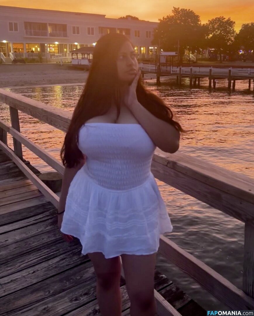 Kerenmorales677 / keren_.moralesss Naakt OnlyFans  Gelekte foto #3