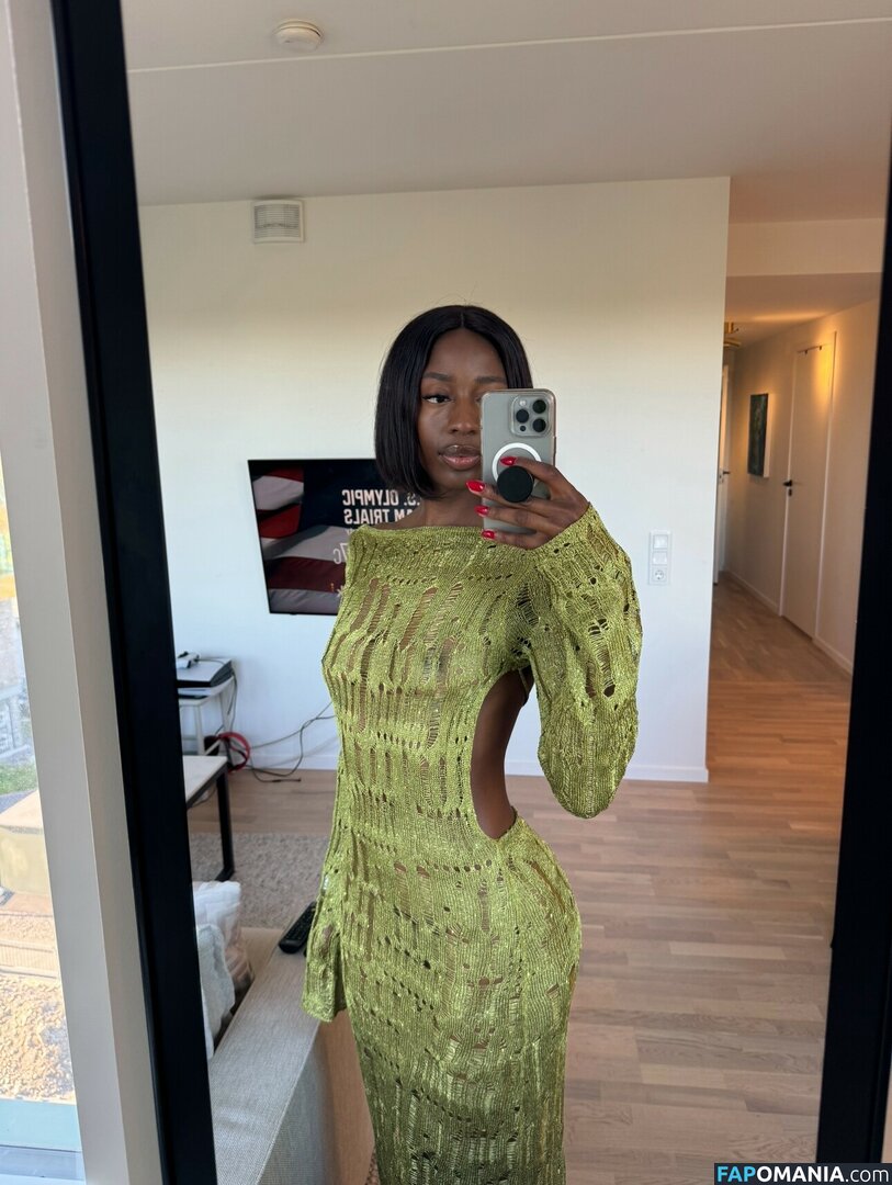 Khaddi Sagnia / khaddisagnia Naakt OnlyFans  Gelekte foto #60