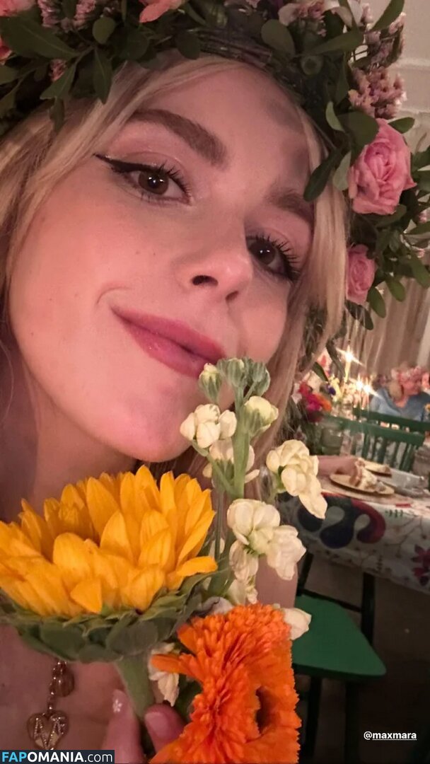 AdventuresSabrina / Kiernan Shipka / kiernanshipka Naakt OnlyFans  Gelekte foto #51
