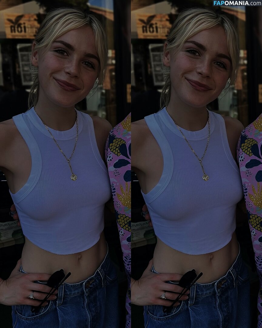 AdventuresSabrina / Kiernan Shipka / kiernanshipka Naakt OnlyFans  Gelekte foto #450