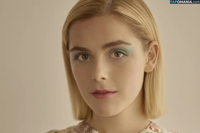 AdventuresSabrina / Kiernan Shipka / kiernanshipka Naakt OnlyFans  Gelekte foto #715