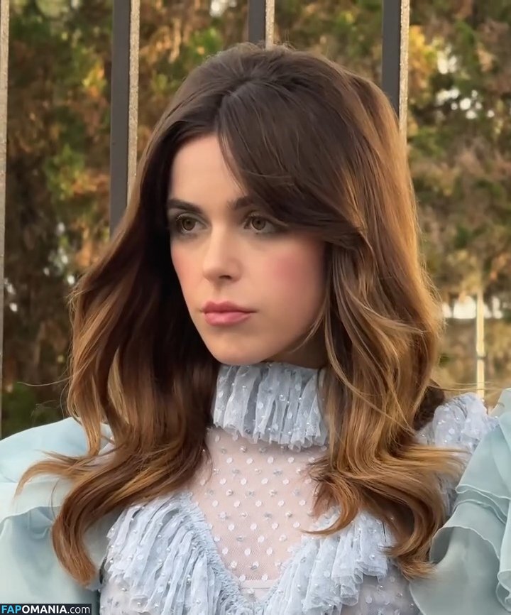 AdventuresSabrina / Kiernan Shipka / kiernanshipka Naakt OnlyFans  Gelekte foto #1575