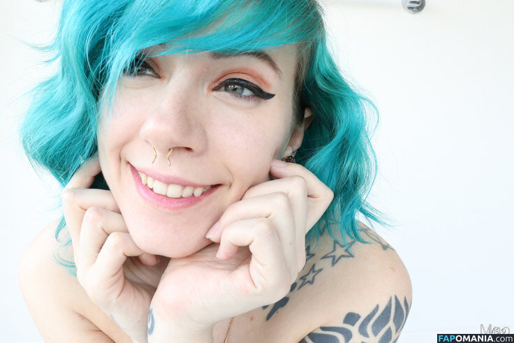 Kiku Kitten / Kiku Lala / kiku.lala / kikulala Naakt OnlyFans  Gelekte foto #3