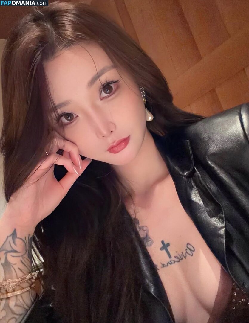 kiligkira Naakt OnlyFans  Gelekte foto #7