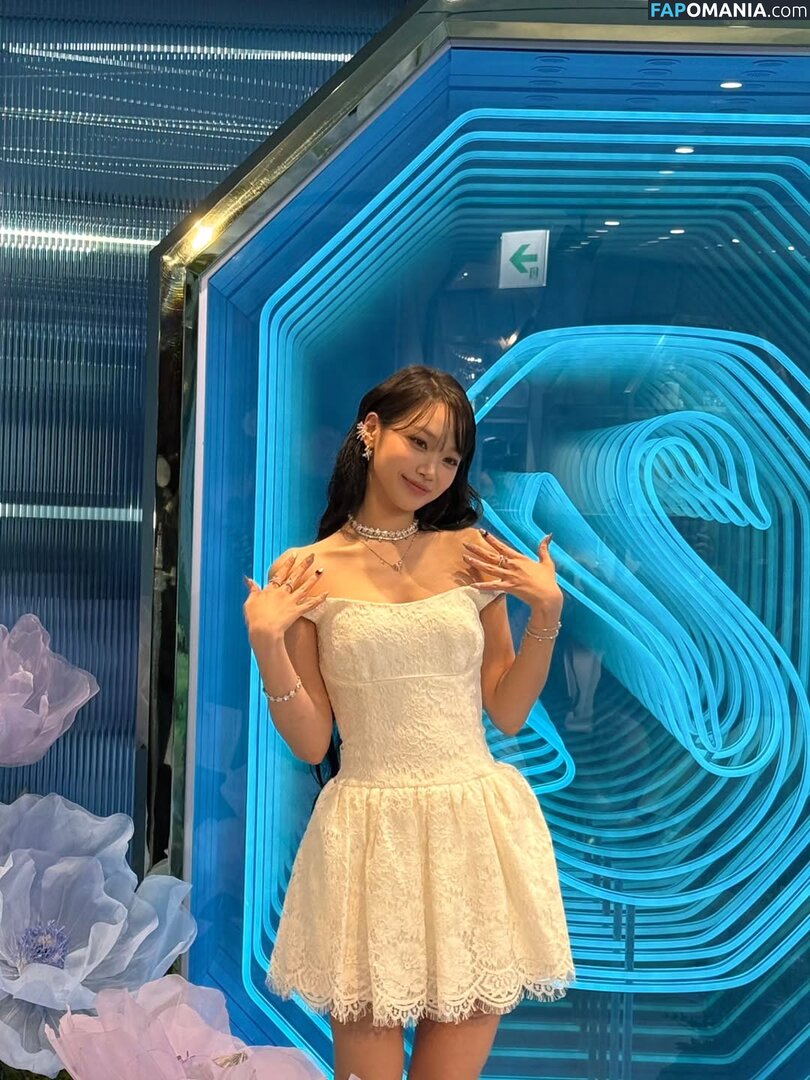 Kim Chaewon / _chaechae_1 / 김채원 Le Sserafim Naakt OnlyFans  Gelekte foto #53