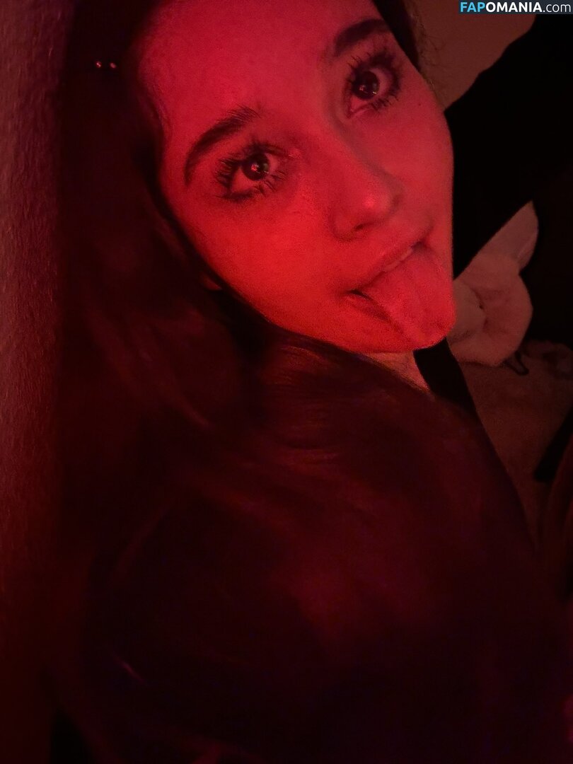 _kinglettes / kinglettes Naakt OnlyFans  Gelekte foto #2