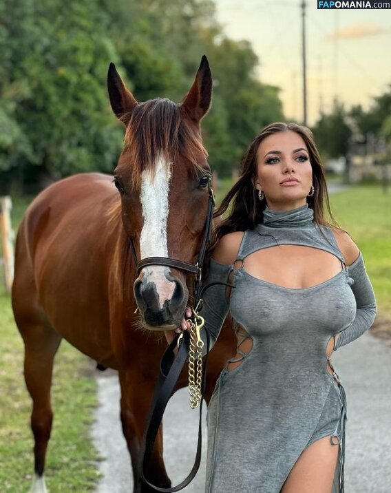 Kira Shine / kira_shine_ Naakt OnlyFans  Gelekte foto #6