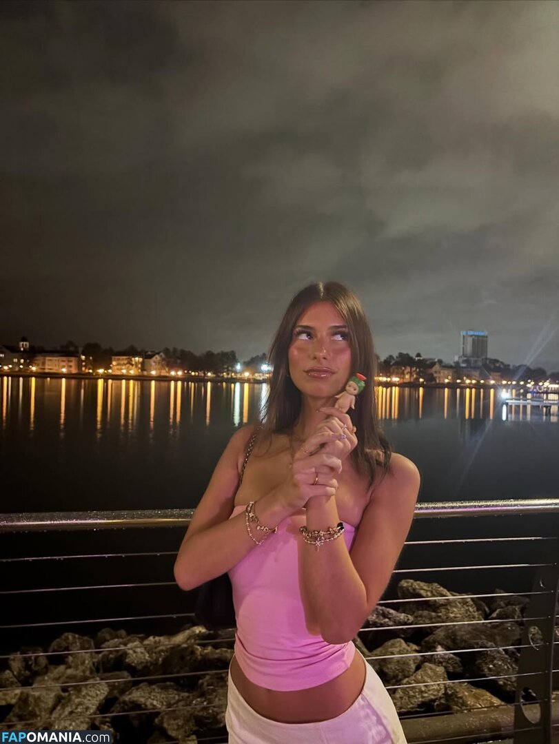 Kiran Soltes / kiranalexiss Naakt OnlyFans  Gelekte foto #1