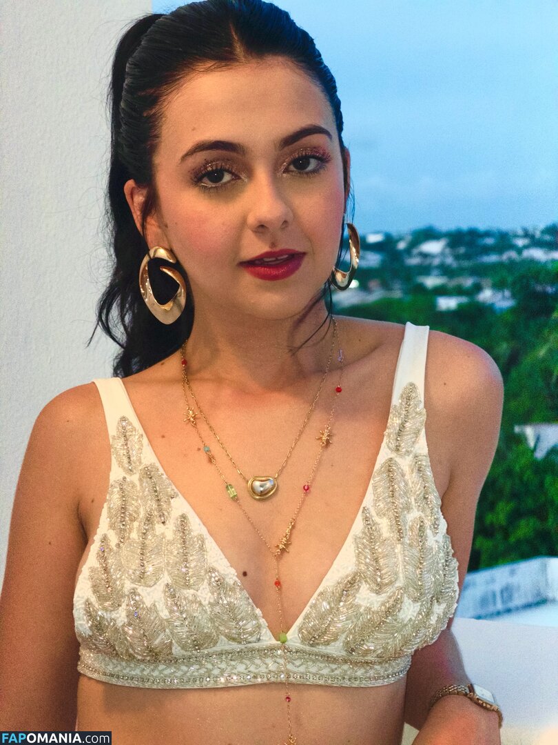 Klara Castanho / klarafgcastanho Naakt OnlyFans  Gelekte foto #5