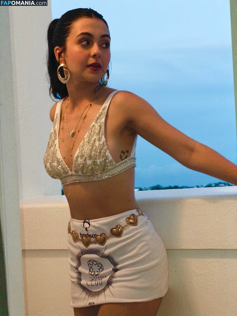 Klara Castanho / klarafgcastanho Naakt OnlyFans  Gelekte foto #8