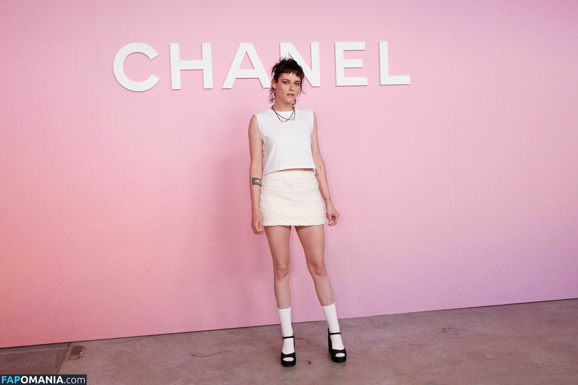 Kristen Stewart Naakt Gelekte foto #450