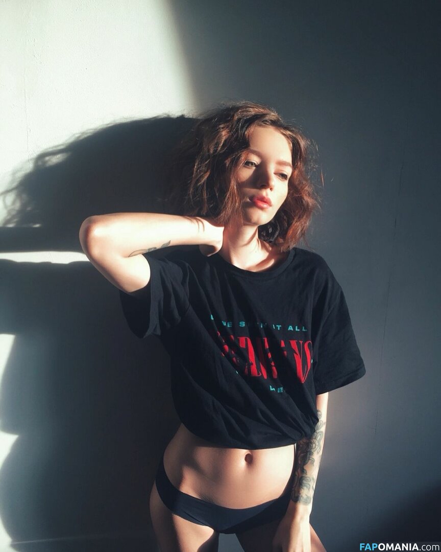 Kriss Drummer / Kristina Rybalchenko / kriss_drummer / user Naakt OnlyFans  Gelekte foto #4