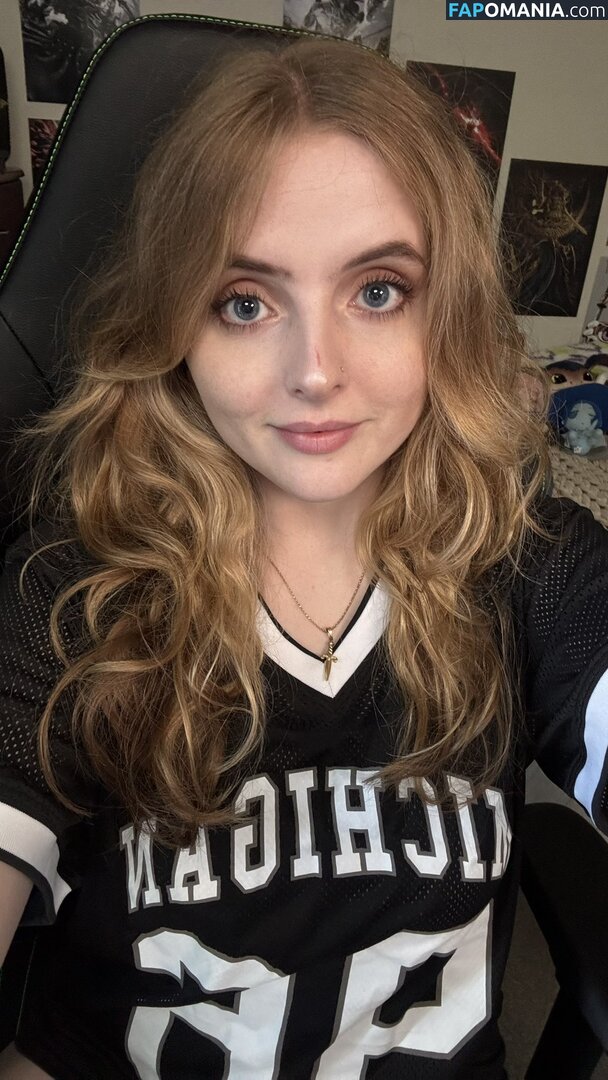 Krystal / Krysttl / Krysttlxd Naakt OnlyFans  Gelekte foto #5