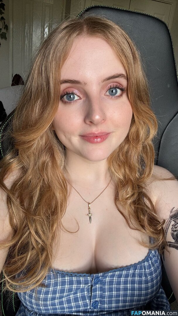 Krystal / Krysttl / Krysttlxd Naakt OnlyFans  Gelekte foto #8