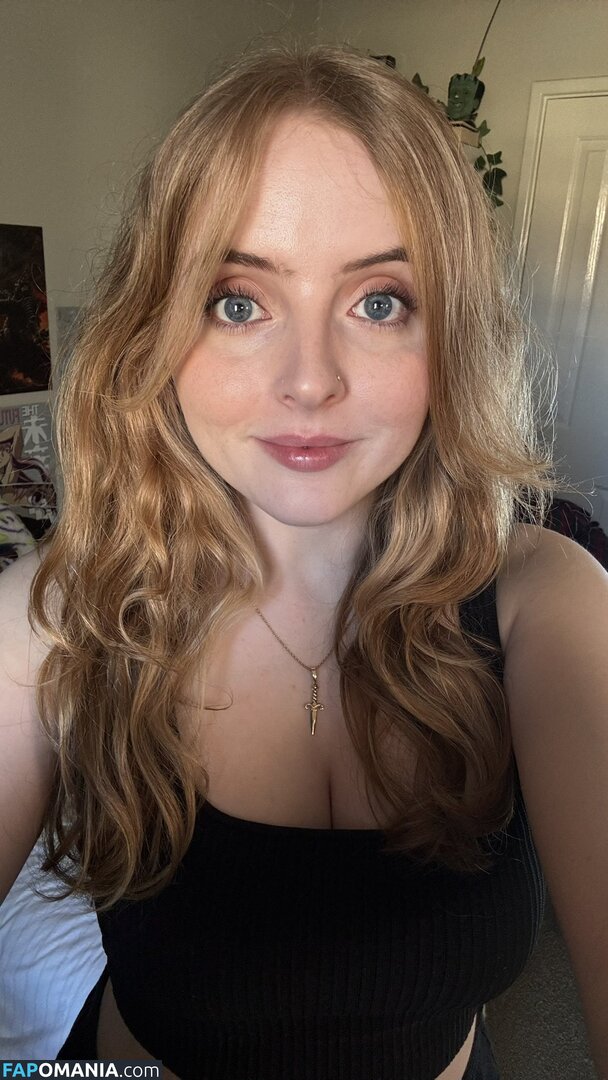 Krystal / Krysttl / Krysttlxd Naakt OnlyFans  Gelekte foto #10