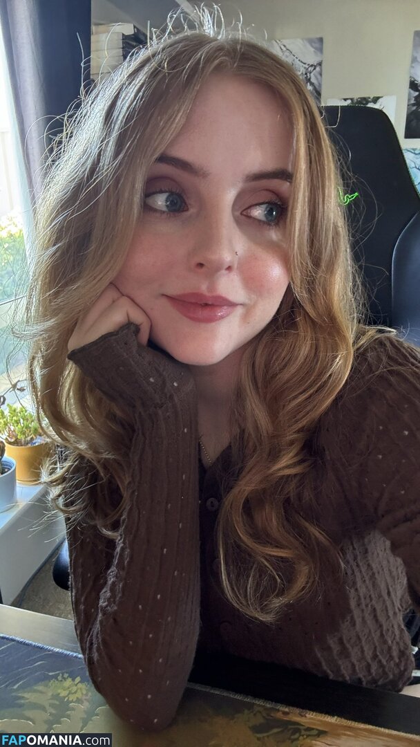 Krystal / Krysttl / Krysttlxd Naakt OnlyFans  Gelekte foto #12